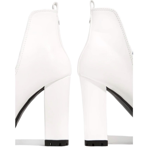 White Ankle High Block Chunky Heel Booties - Picture 5 of 13